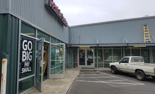 Astoria Liquor Store