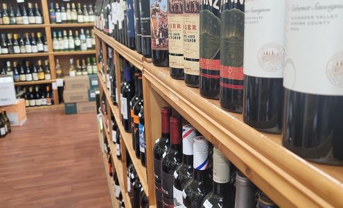 Juniors Wine liquor &beer's