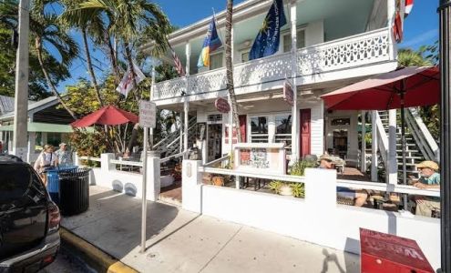 Speakeasy Inn & Rum Bar