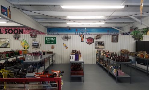 Lucky Leprchaun Liquor Shamrock