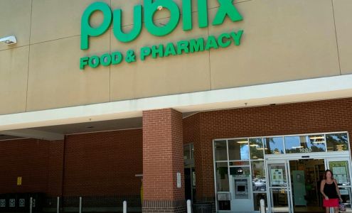 Publix Pharmacy at Wilshire Pavilion