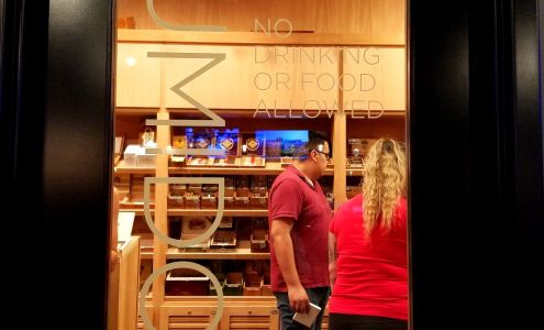 Fine Ash Cigars Bar & Lounge