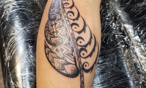 Low Creek Tattoo Co.