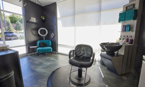 Sola Salon Studios