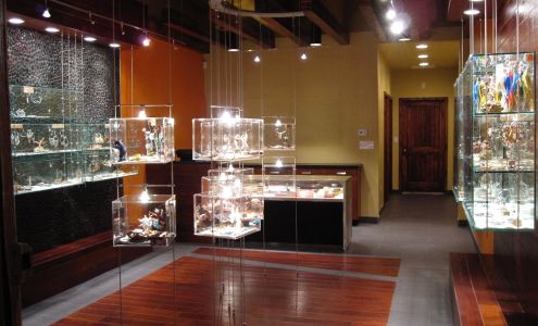 IRIS Piercing Studio and Jewelry Gallery