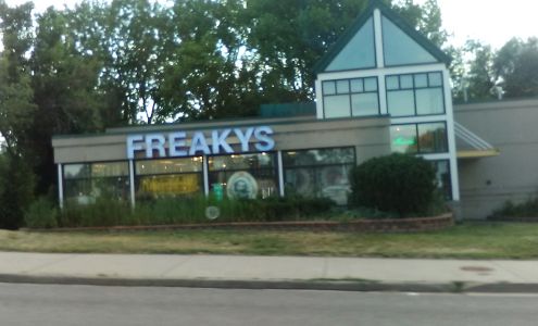 Freaky's Smoke Shop & Tattoo IX N. Wadsworth