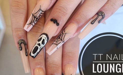 T T Nail Lounge