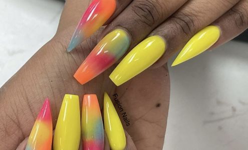 Fusion Nails