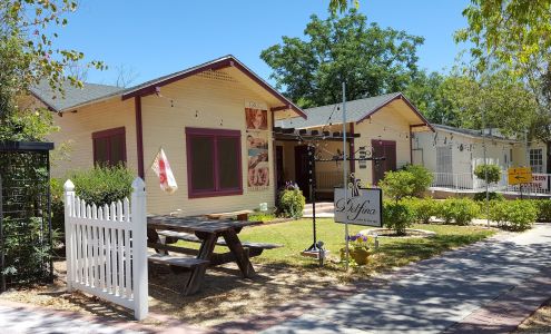 Delfina Salon & Day Spa