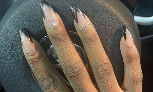 Touch Nails Hartford