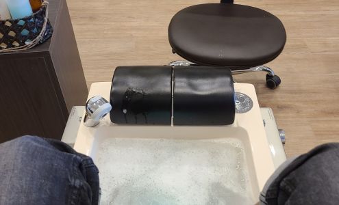 Unique Nail Salon 2825 Washington Rd m1, Augusta Georgia 30909