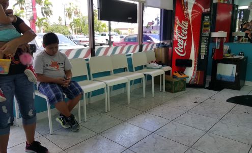 Pachy’s Barber Shop