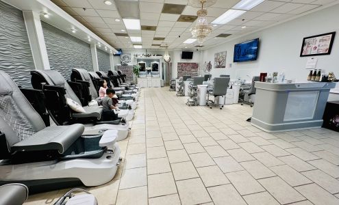 Ultra Nails and Tan (Formerly La Chic Tan & Nail)