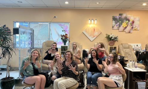 Nails Sophisticate 4143 W Division St suite d, St Cloud Minnesota 56301