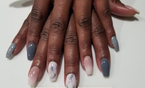 Hammond Nails of Roswell Roswell