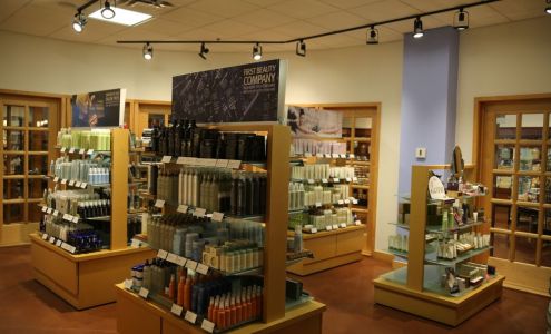 Juut Retail Store Woodbury