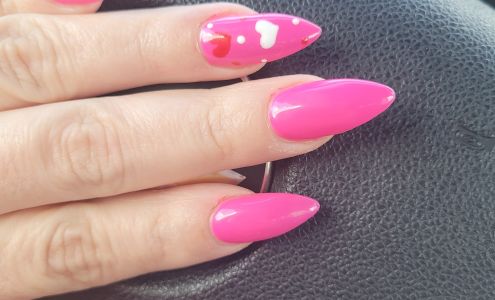 Crown Nails 6745 Watt Ave # G, North Highlands California 95660