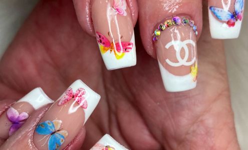 Bee's Nails Sacramento
