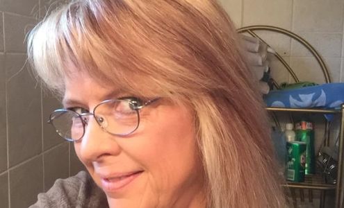 Hair Design By Mona At Juanita's Plainfield