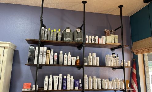 The key salon 333 S Auburn St # 4, Colfax California 95713