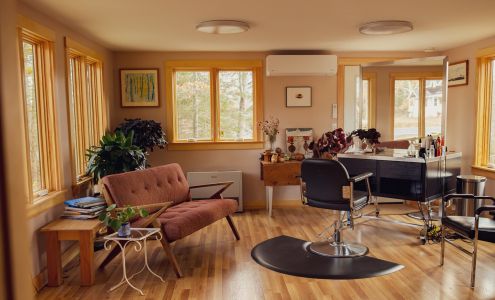 Verde Salon Blue Hill