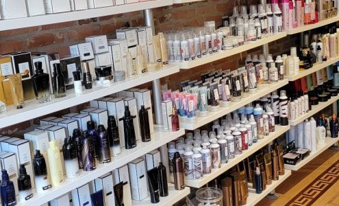 M Salon Federal Hill