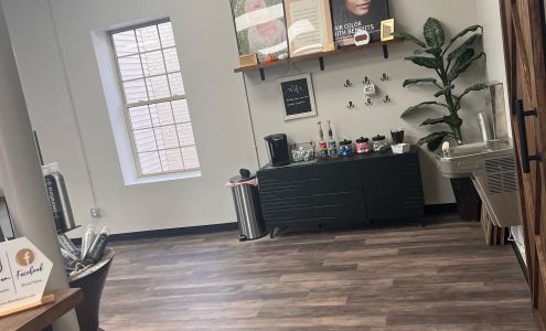 Elwell Salon and Spa Battle Creek