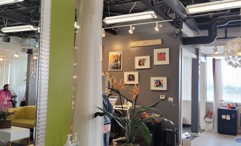 Reflections Salon & Suites