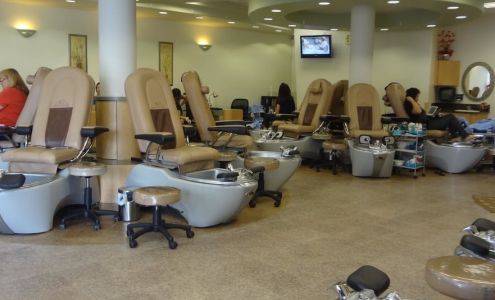 Nails Boutique & Spa