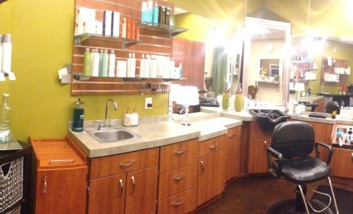 Bridget's Studio Salon Edina