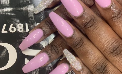 Tips-N-Toes Gulfport