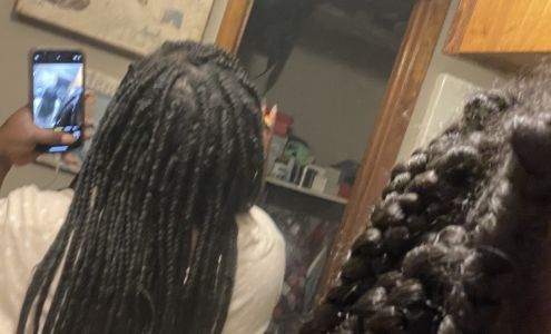 Aida's African Hair Braiding