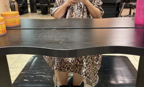 Hair Designs By Vernesa 617 James St, Utica New York 13501