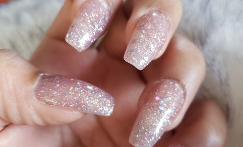 Lee Bayside Nail & Spa 212-20 48th Ave, Bayside Hills New York 11364