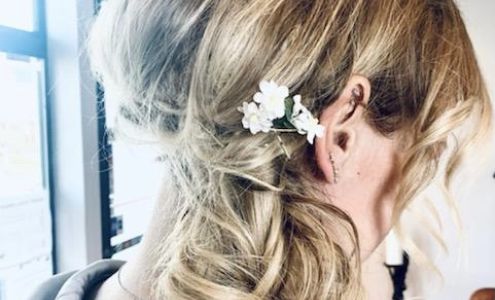 Maximillian Hair Artistry