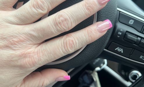 Lauren Woodham | Hairstylist