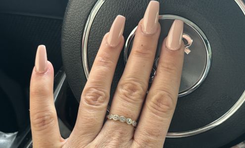 Tourney Nails Santa Clarita