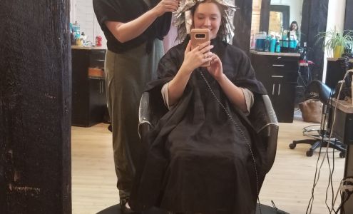 hairhive Grand Haven