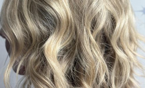 Gloss Salon & Day Spa