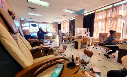 Linda's Nails Santa Fe