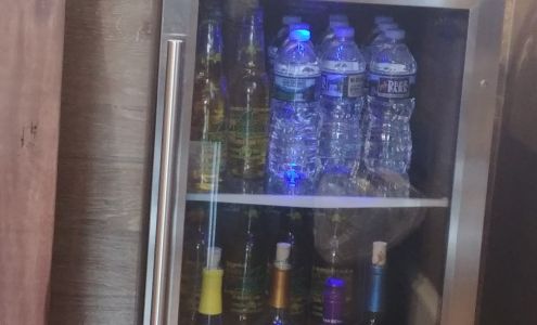 Jen Hovans Hair Design Studio