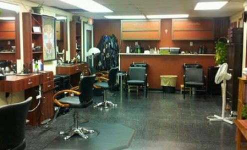 The Finishing Touch Salon & Spa 513 US-51 unit a, Poynette Wisconsin 53955