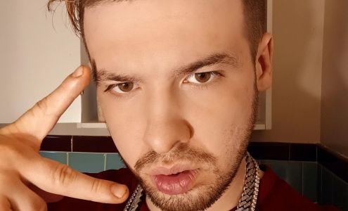 Magic Scissors Hair Styling