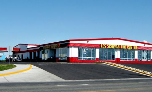 Les Schwab Tire Center