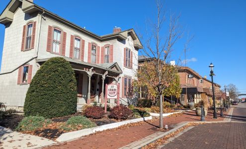 Mirrors Salon & Day Spa Hamilton