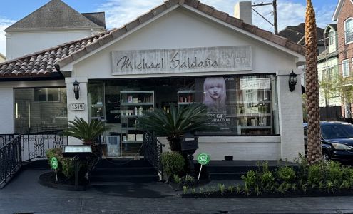 Michael Saldana Salon