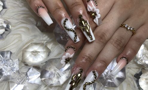 Grand LV Nails and Spa