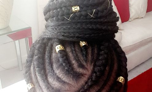 S & S Beauty Salon Inc