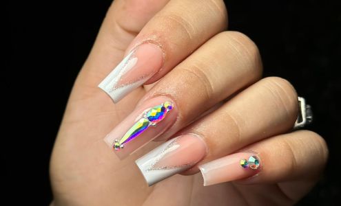 Queen Bee Nails Mcallen