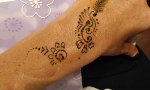 Lovely Eyebrows threading & henna Wichita Falls